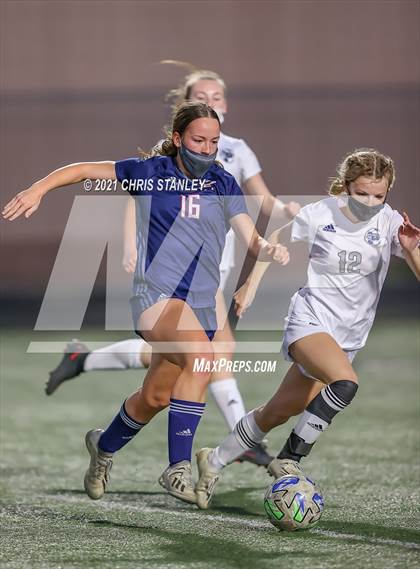 Thumbnail 1 in Cactus Shadows @ Pinnacle photogallery.