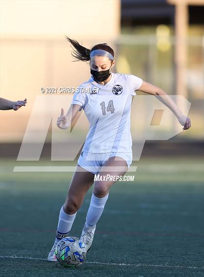 Thumbnail 2 in Cactus Shadows @ Pinnacle photogallery.