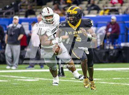 Thumbnail 3 in St. James vs. Jennings (LHSAA Class 3A Final) photogallery.