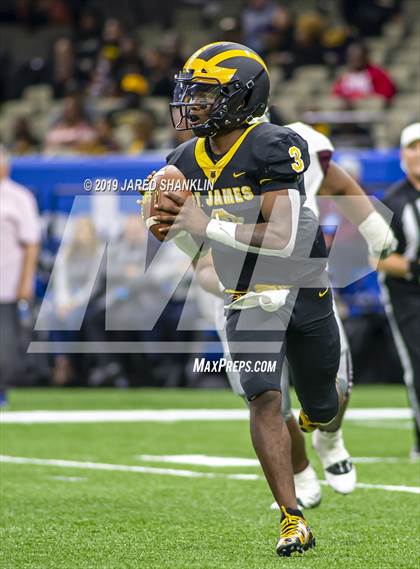 Thumbnail 2 in St. James vs. Jennings (LHSAA Class 3A Final) photogallery.