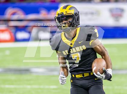 Thumbnail 2 in St. James vs. Jennings (LHSAA Class 3A Final) photogallery.