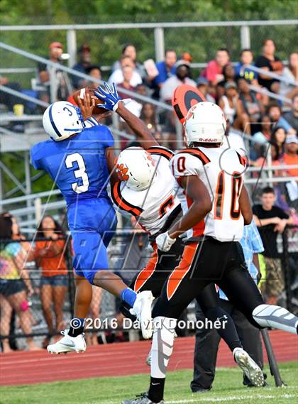 Thumbnail 3 in Belleville @ Salem photogallery.