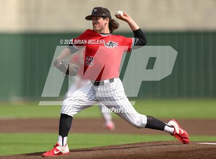 Thumbnail 3 in Benbrook @ Argyle photogallery.