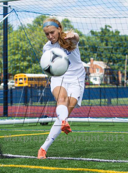 Thumbnail 2 in Bishop O'Connell (Preseason Early Contenders Soccer Photo Shoot) photogallery.