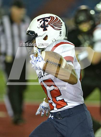 Thumbnail 2 in Turlock Christian @ Valley Christian photogallery.