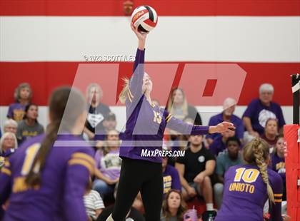 Thumbnail 3 in Unioto @ Logan Elm photogallery.