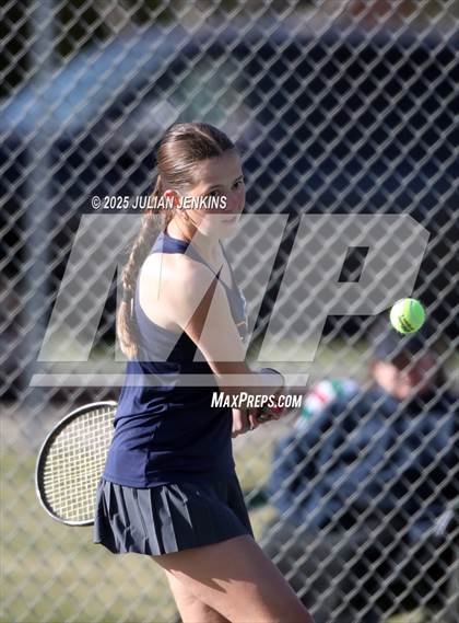 Thumbnail 2 in Borah @ Meridian photogallery.
