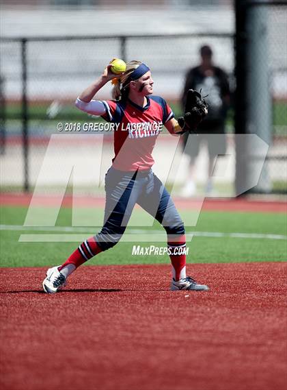 Thumbnail 2 in Richland vs V.R. Eaton Game 3 photogallery.