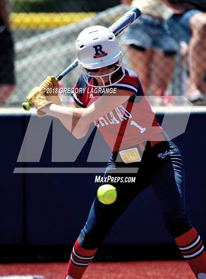 Thumbnail 2 in Richland vs V.R. Eaton Game 3 photogallery.