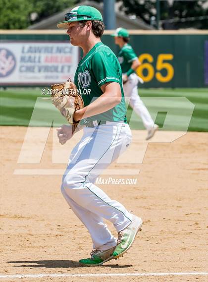 Thumbnail 2 in Wall vs Brock (UIL 3A Regional Semifinal) photogallery.