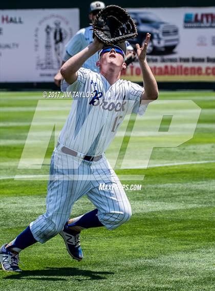 Thumbnail 2 in Wall vs Brock (UIL 3A Regional Semifinal) photogallery.
