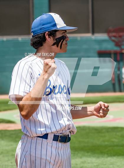 Thumbnail 1 in Wall vs Brock (UIL 3A Regional Semifinal) photogallery.