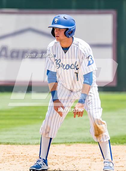Thumbnail 2 in Wall vs Brock (UIL 3A Regional Semifinal) photogallery.