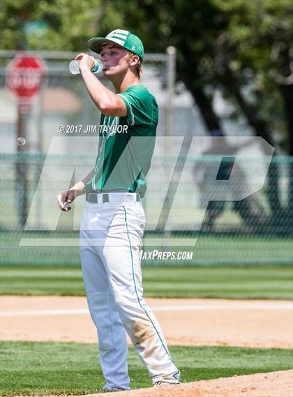Thumbnail 2 in Wall vs Brock (UIL 3A Regional Semifinal) photogallery.