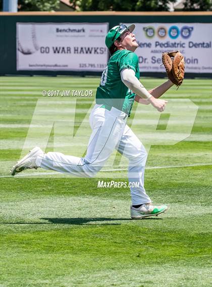 Thumbnail 1 in Wall vs Brock (UIL 3A Regional Semifinal) photogallery.