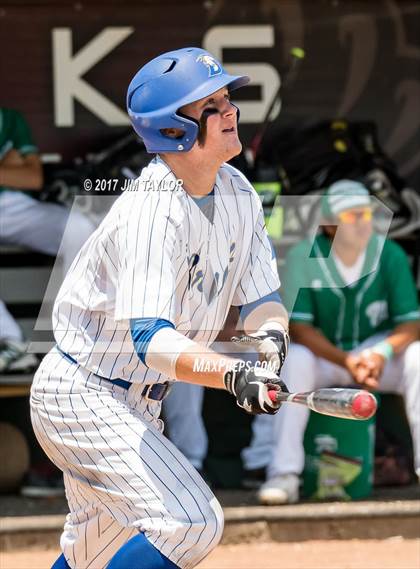 Thumbnail 1 in Wall vs Brock (UIL 3A Regional Semifinal) photogallery.