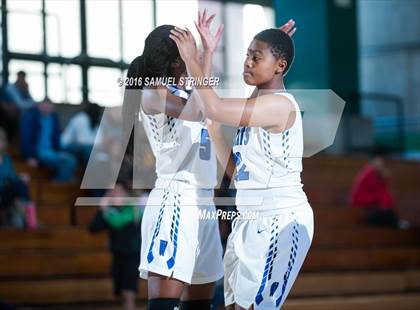 Thumbnail 2 in Vanden @ Oakland (Oakland Legends Classic) photogallery.