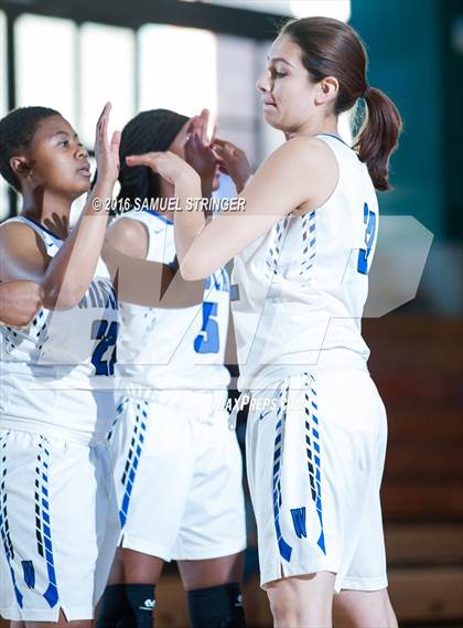Thumbnail 3 in Vanden @ Oakland (Oakland Legends Classic) photogallery.