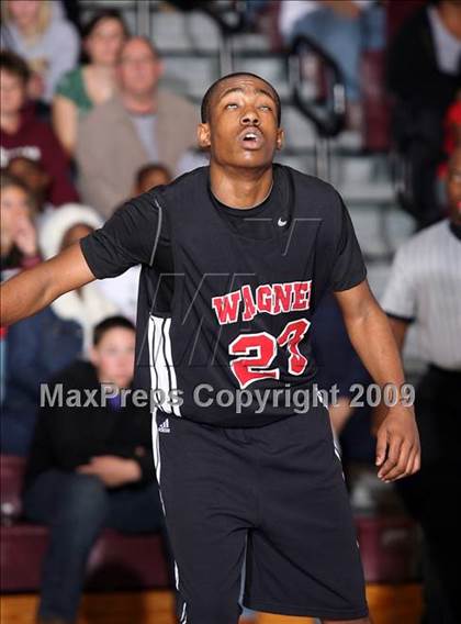 Thumbnail 1 in SA Wagner vs Sherman (Sherman Holiday Tournament) photogallery.
