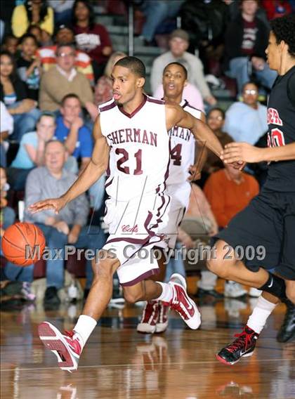 Thumbnail 2 in SA Wagner vs Sherman (Sherman Holiday Tournament) photogallery.
