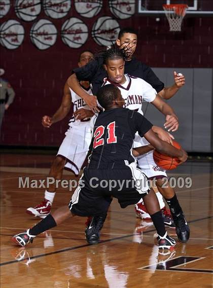 Thumbnail 1 in SA Wagner vs Sherman (Sherman Holiday Tournament) photogallery.