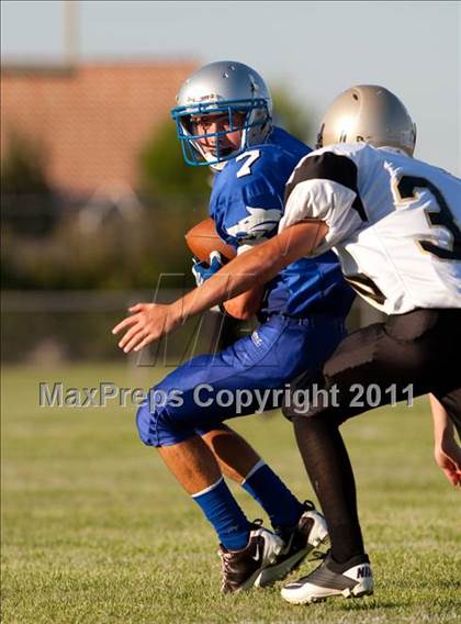 Thumbnail 1 in Enochs @ Sierra photogallery.