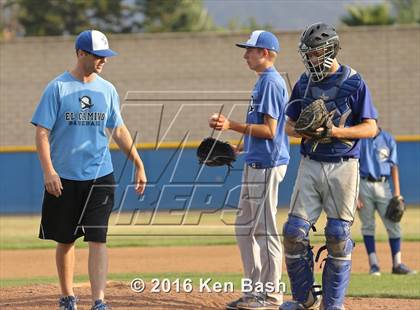 Thumbnail 2 in El Camino Real @ Camarillo (Valley Invitational Summer League) photogallery.
