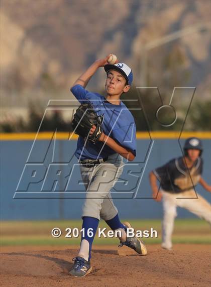 Thumbnail 1 in El Camino Real @ Camarillo (Valley Invitational Summer League) photogallery.