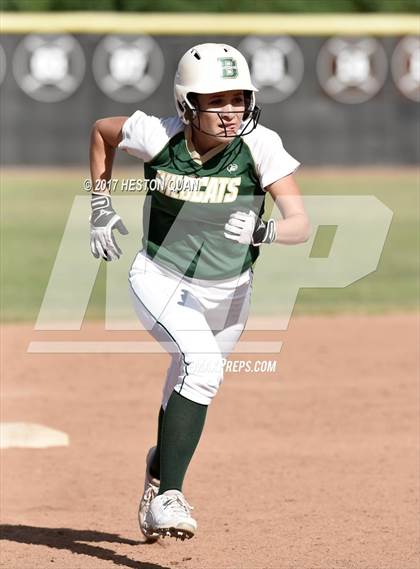 Thumbnail 3 in Brea Olinda @ Canyon photogallery.