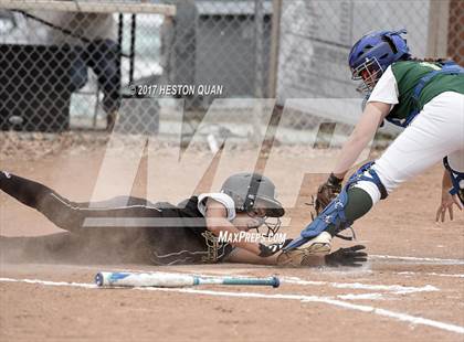 Thumbnail 1 in Brea Olinda @ Canyon photogallery.