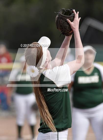 Thumbnail 1 in Brea Olinda @ Canyon photogallery.