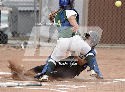 Thumbnail 1 in Brea Olinda @ Canyon photogallery.