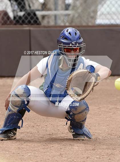 Thumbnail 3 in Brea Olinda @ Canyon photogallery.