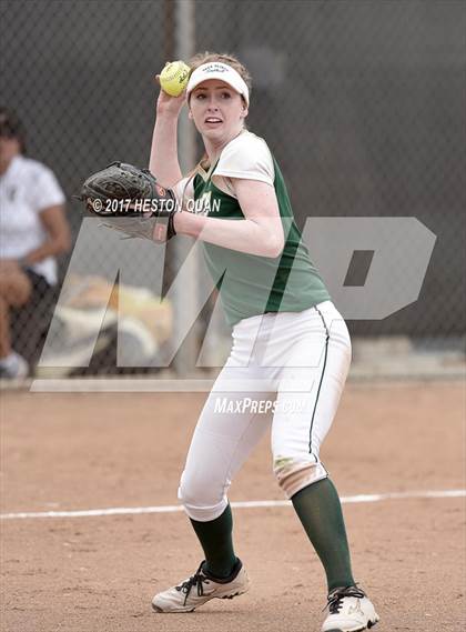 Thumbnail 1 in Brea Olinda @ Canyon photogallery.
