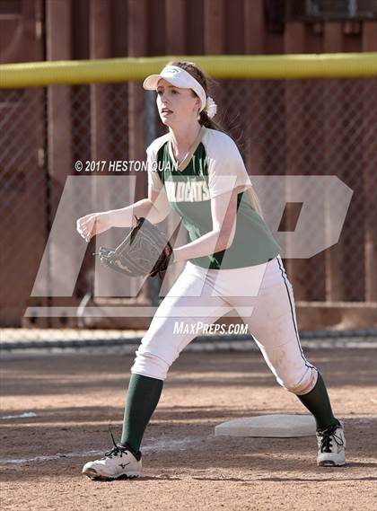 Thumbnail 3 in Brea Olinda @ Canyon photogallery.
