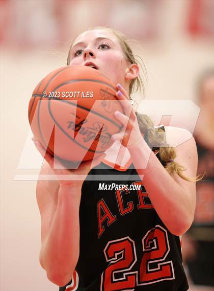 Thumbnail 3 in Amanda-Clearcreek @ Logan Elm photogallery.