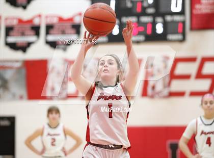 Thumbnail 2 in Amanda-Clearcreek @ Logan Elm photogallery.