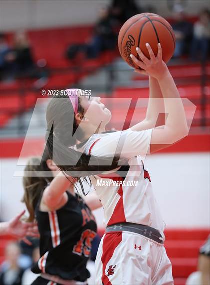 Thumbnail 2 in Amanda-Clearcreek @ Logan Elm photogallery.