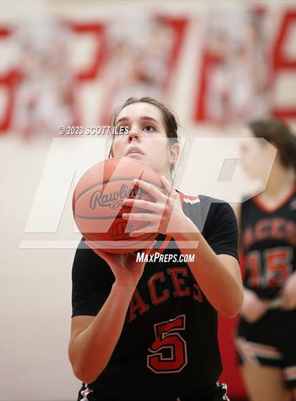 Thumbnail 2 in Amanda-Clearcreek @ Logan Elm photogallery.