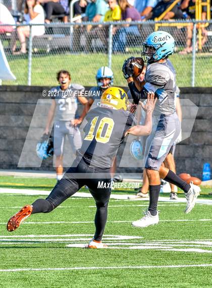 Thumbnail 3 in Shawnee Mission East @ Shawnee Mission West photogallery.