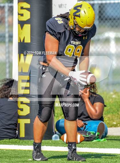 Thumbnail 2 in Shawnee Mission East @ Shawnee Mission West photogallery.
