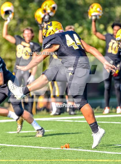 Thumbnail 2 in Shawnee Mission East @ Shawnee Mission West photogallery.