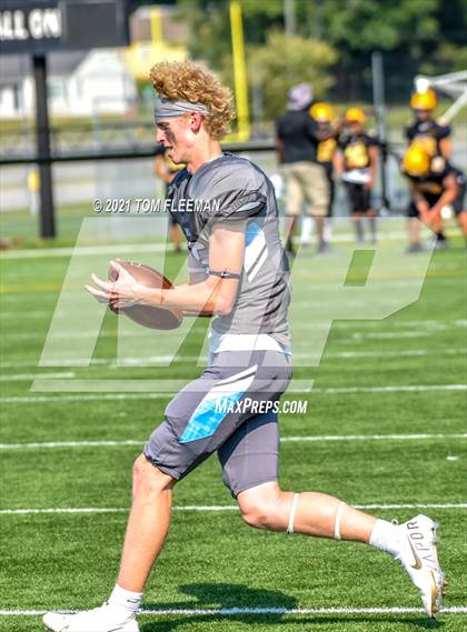Thumbnail 1 in Shawnee Mission East @ Shawnee Mission West photogallery.