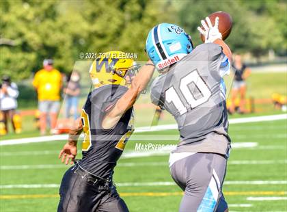 Thumbnail 3 in Shawnee Mission East @ Shawnee Mission West photogallery.