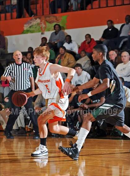Thumbnail 2 in Butler @ Grissom photogallery.