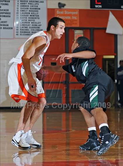 Thumbnail 1 in Butler @ Grissom photogallery.