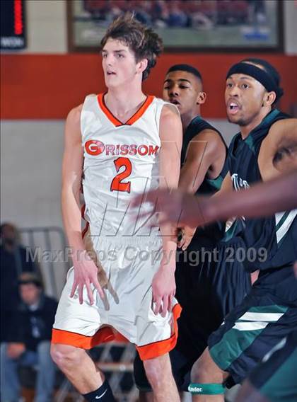 Thumbnail 2 in Butler @ Grissom photogallery.