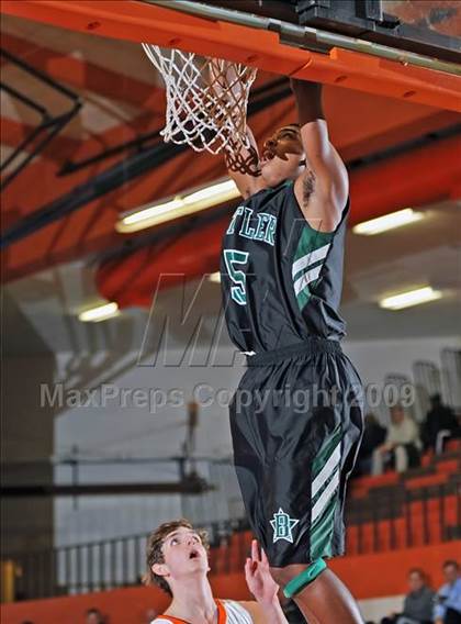 Thumbnail 2 in Butler @ Grissom photogallery.