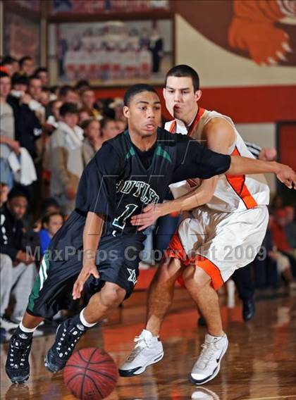 Thumbnail 1 in Butler @ Grissom photogallery.