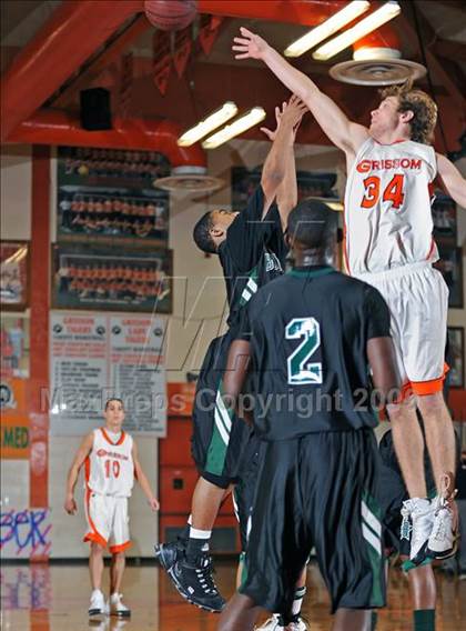 Thumbnail 3 in Butler @ Grissom photogallery.